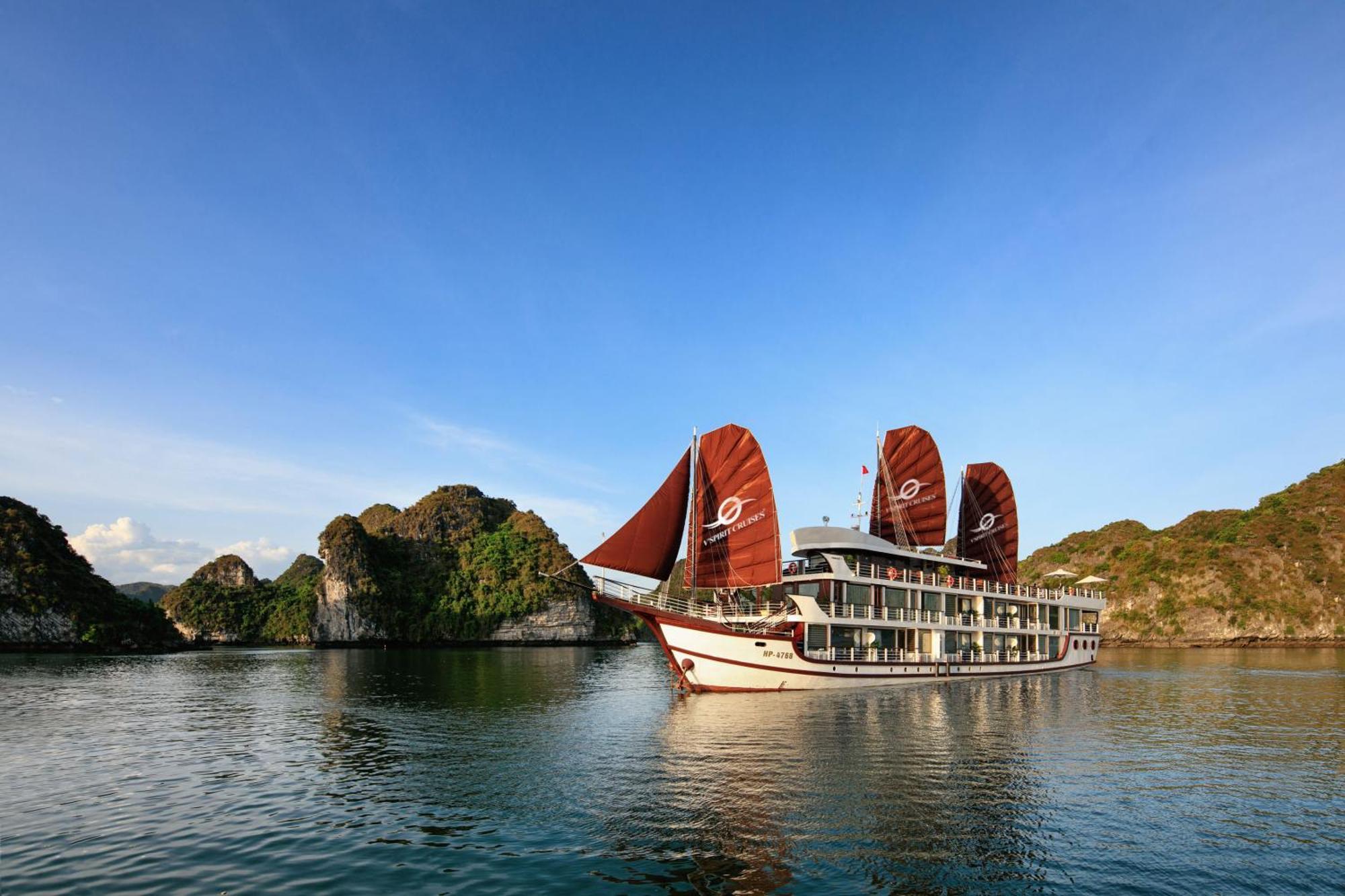 Hotel V'Spirit Cruise Ha Long Zewnętrze zdjęcie
