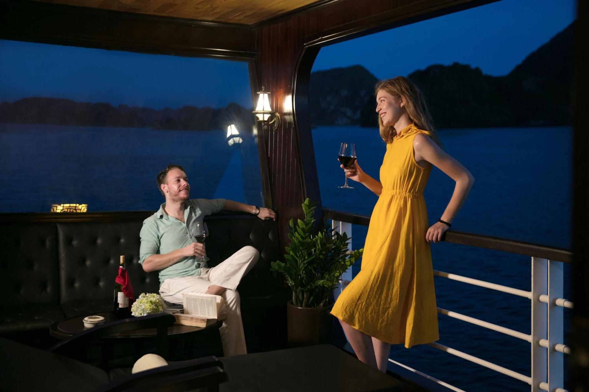 Hotel V'Spirit Cruise Ha Long Zewnętrze zdjęcie